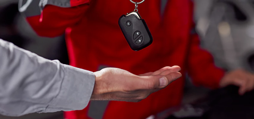 Automotive Car Lock Rekeying Locksmith Specialists in Ventura, California