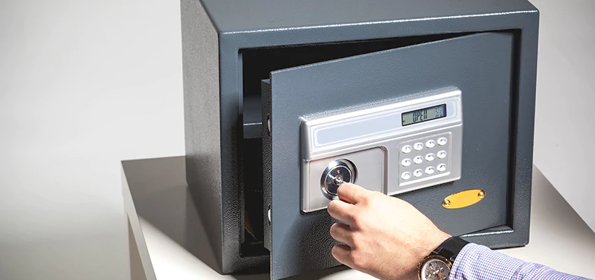 Jewelry Safe Unlocking Service in Ventura, California
