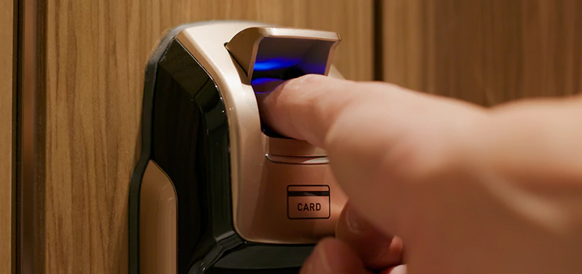 Locksmith Company For Window Lock Installation in Ventura, California