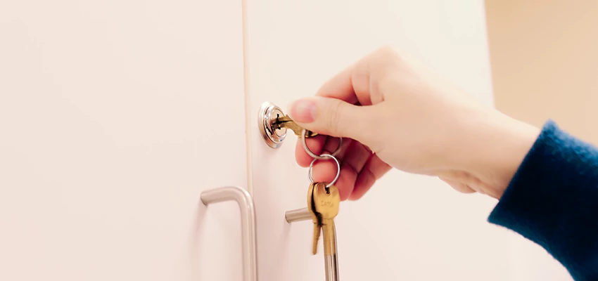 Cabinet Electronic Locks Repair in Ventura, California